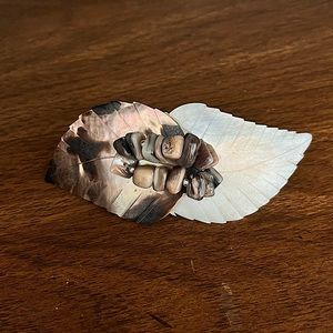 Shell Hair Barrette